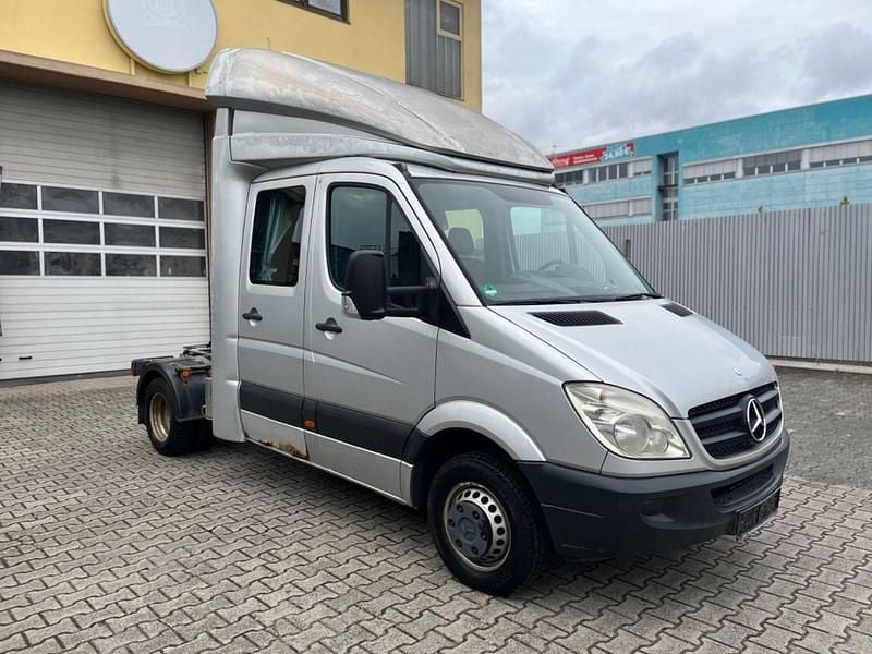 Usado Mercedes Sprinter 184 HP (135 kW) 2009 Prateado Van