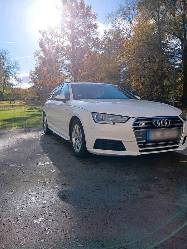 Weiß Gebraucht 2016 Audi A4 S-Line Kombi | 11.000 € - Bild 1/4