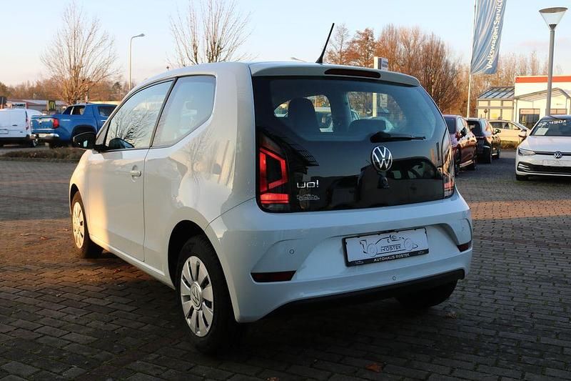 Gebraucht VW up! 65 PS (47 kW) 2022 Weiß Kleinwagen
