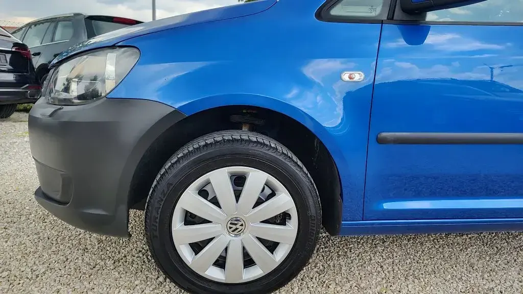 Gebraucht VW Caddy 105 PS (77 kW) 2012 Blau Van / Kleinbus