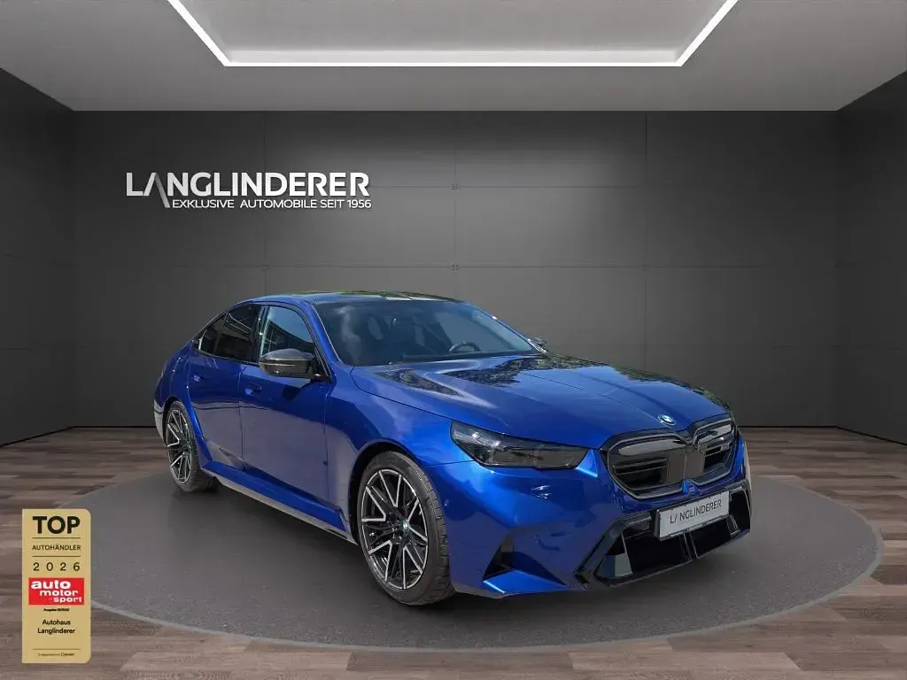 Gebraucht BMW M5 Performance 727 PS (534 kW) 2025 Marina bay blau metallic Limousine