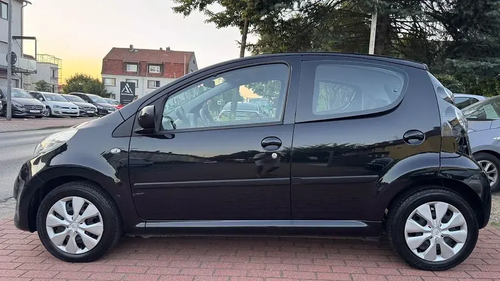 Gebraucht Citroën C1 Style 68 PS (50 kW) 2009 Schwarz Kleinwagen