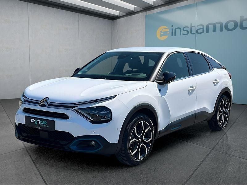 Weiß Gebraucht 2023 Citroën e-C4 Shine Limousine | 21.199 € (Fairer Preis) - Bild 1/4
