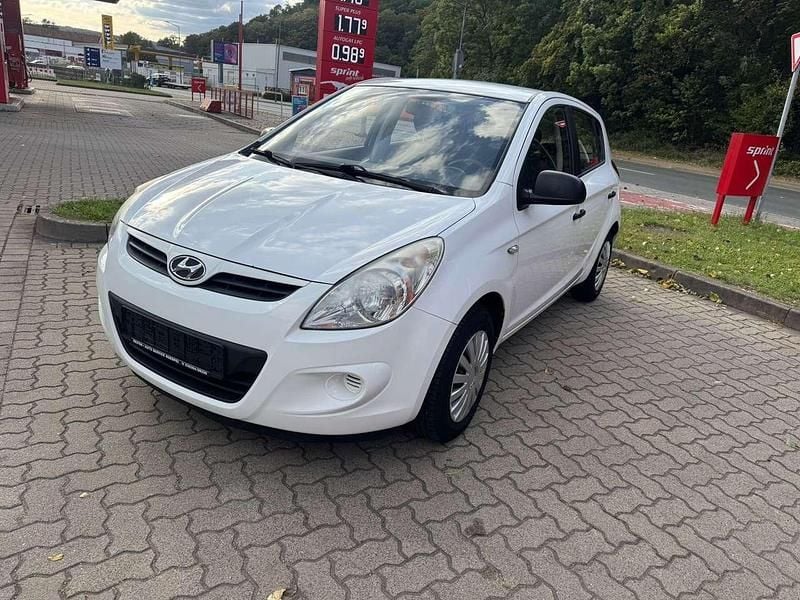 Other Gebraucht 2010 Hyundai i20 Limousine | 1.490 € (Guter Preis) - Bild 1/4