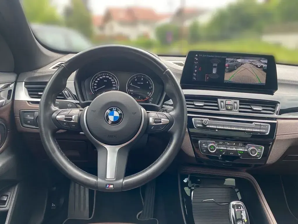 Gebraucht BMW X1 Performance 190 PS (139 kW) 2022 Grau SUV