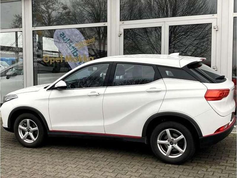 Gebraucht DFSK Fengon 106 PS (77 kW) 2024 Weiß SUV