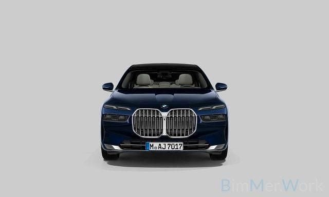 Gebraucht BMW 740 286 PS (210 kW) 2023 Blau Limousine