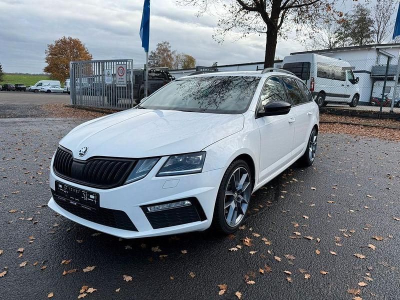 Gebraucht Skoda Octavia RS 184 PS (135 kW) 2019 Weiß Kombi