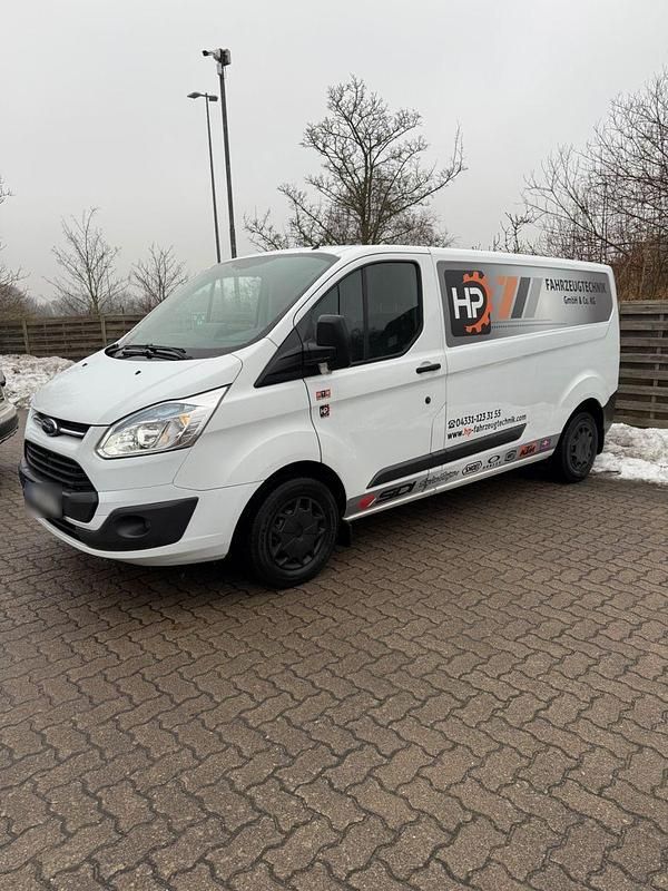 Gebraucht Ford Transit Custom 125 PS (91 kW) 2016 Weiß Van / Kleinbus
