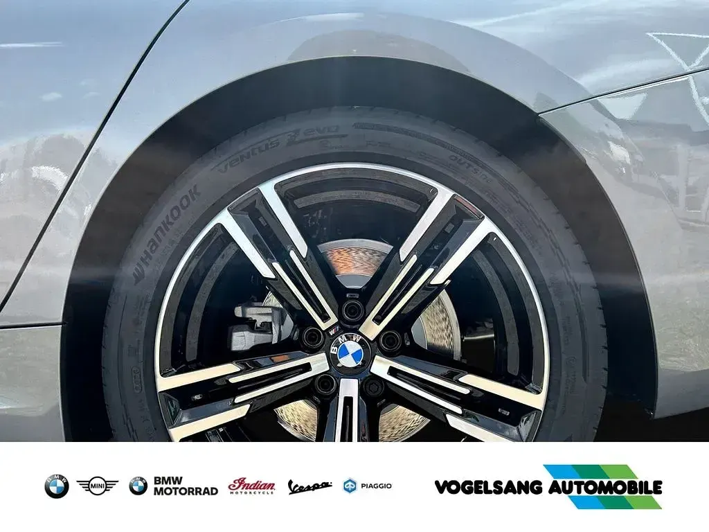 Neu BMW 320 Comfort Edition 184 PS (135 kW) 2026 Grau Kombi