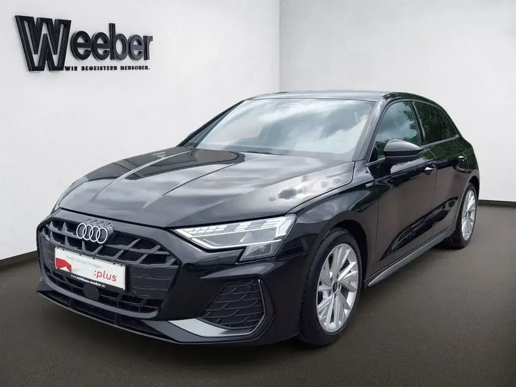 Gebraucht Audi A3 Ambiente 150 PS (110 kW) 2025 Mythosschwarz metallic Limousine