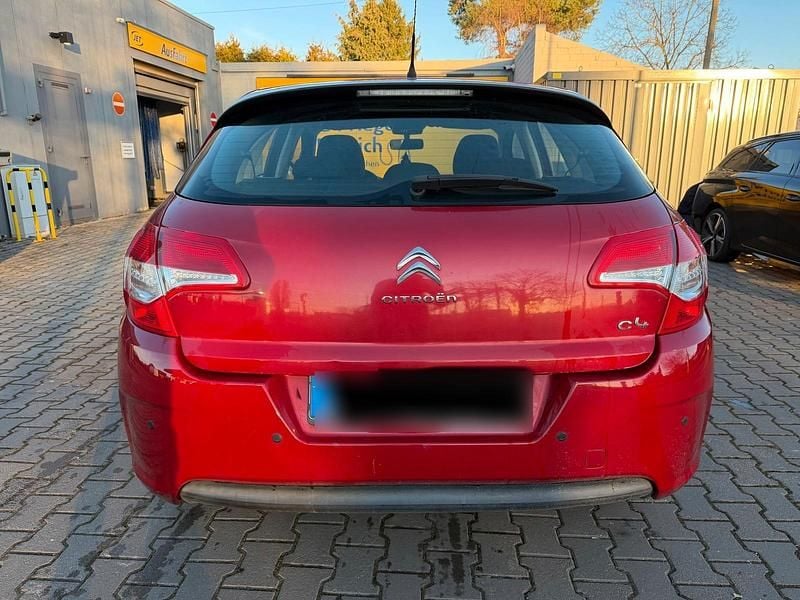 Gebraucht Citroën C4 95 PS (69 kW) 2013 Limousine