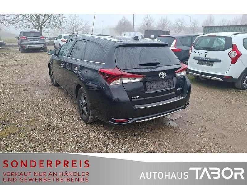 Gebraucht Toyota Auris Design 111 PS (81 kW) 2015 Black mica / ink Kombi