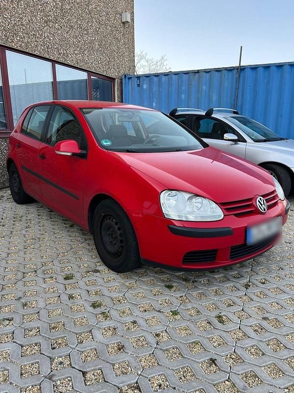 Gebraucht VW Golf IV 105 PS (77 kW) 2004 Rot Kleinwagen