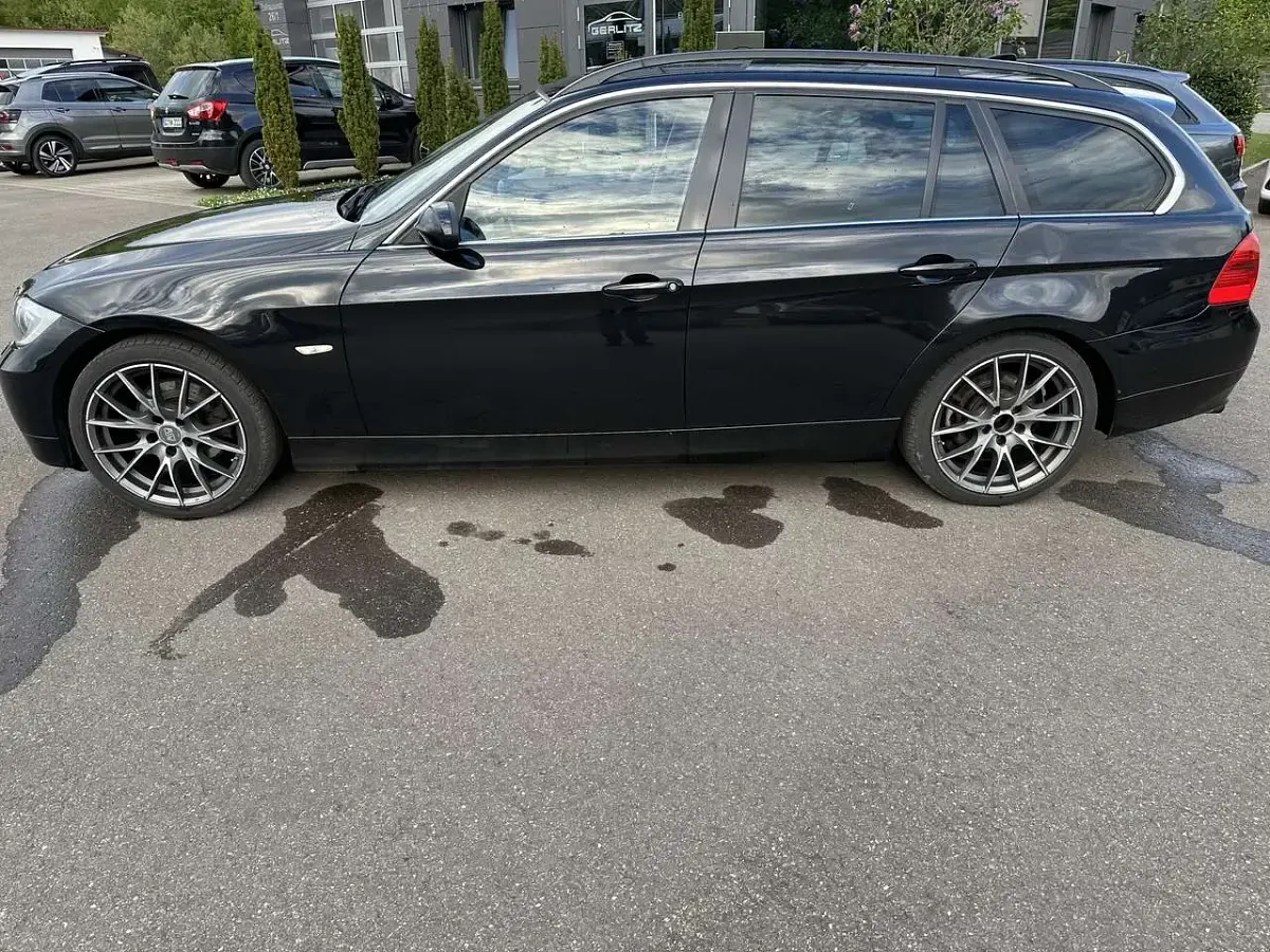 Gebraucht BMW 325 218 PS (160 kW) 2007 Kombi