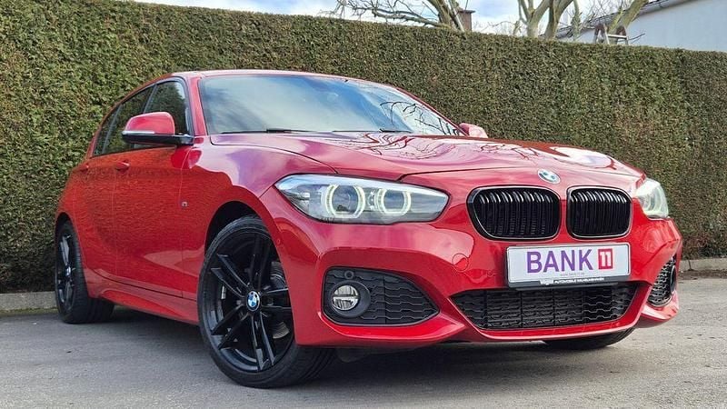 Rot Gebraucht 2018 BMW 118 M Sport Kleinwagen | 16.700 € (Guter Preis) - Bild 1/4