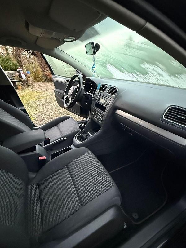 Gebraucht VW Golf V Trendline 80 PS (58 kW) 2009 Schwarz Kombi