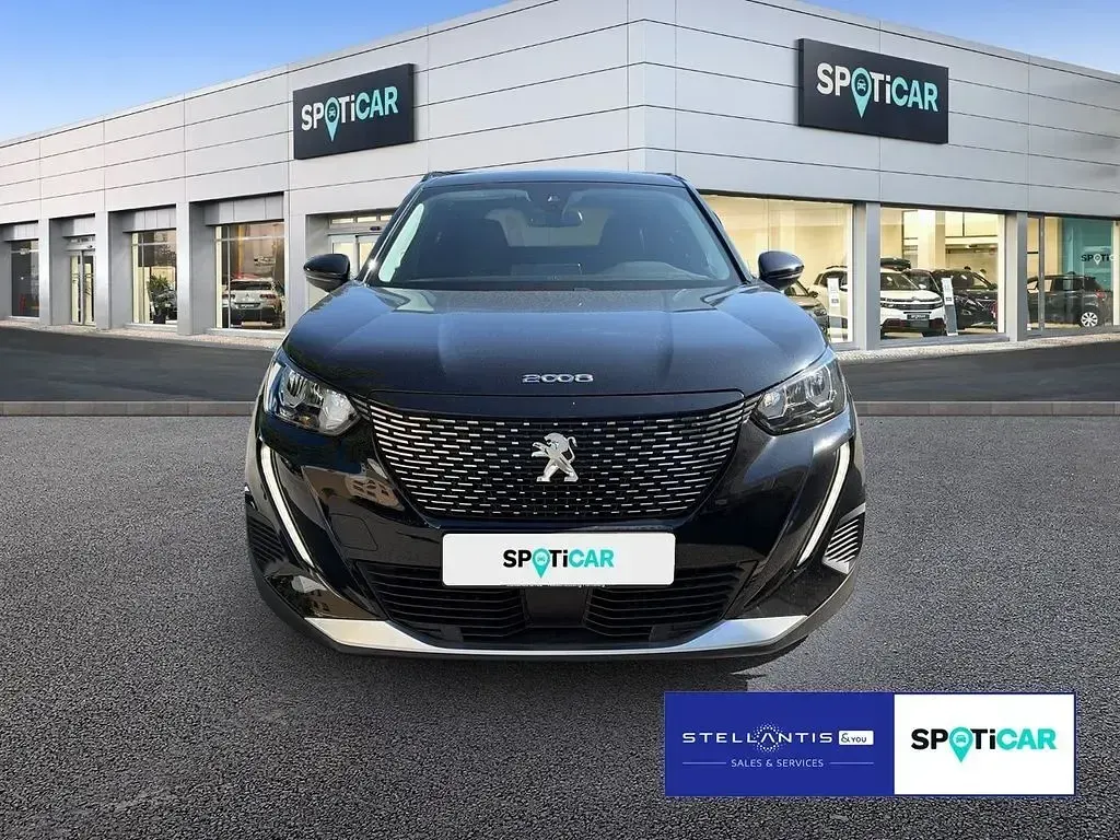 Gebraucht Peugeot 2008 Allure 131 PS (96 kW) 2022 Schwarz SUV