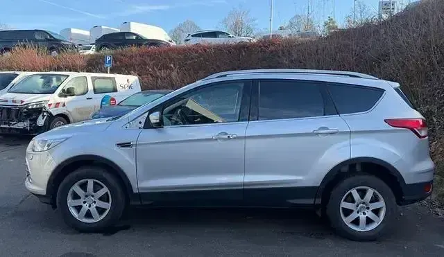 Gebraucht Ford Kuga 150 PS (110 kW) 2014 Polarsilber metallic SUV