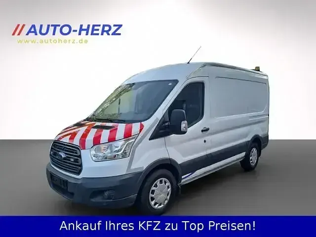 Używany Ford Transit Trend 131 KM (96 kW) 2019 Biały Sedan/Limuzyna