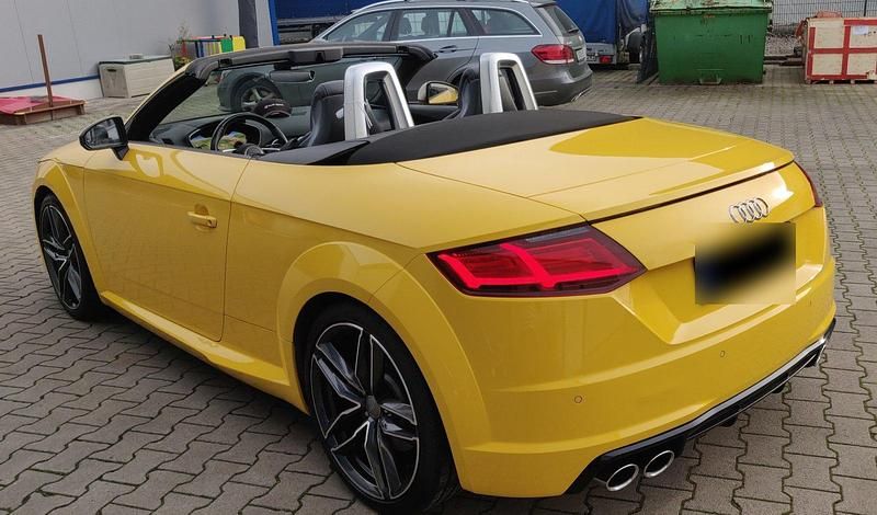 Gebraucht Audi TT Roadster Exclusive 310 PS (228 kW) 2017 Gelb Cabrio