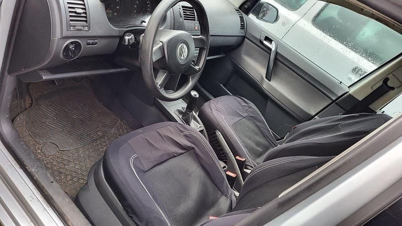 Gebraucht VW Polo Trendline 54 PS (39 kW) 2005 Silber Kleinwagen