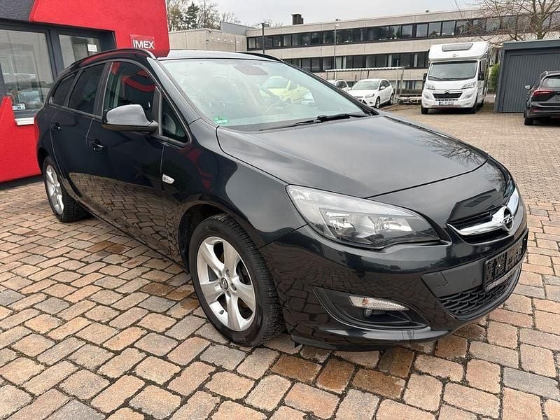 Gebraucht Opel Astra Style 110 PS (80 kW) 2014 Schwarz Kombi