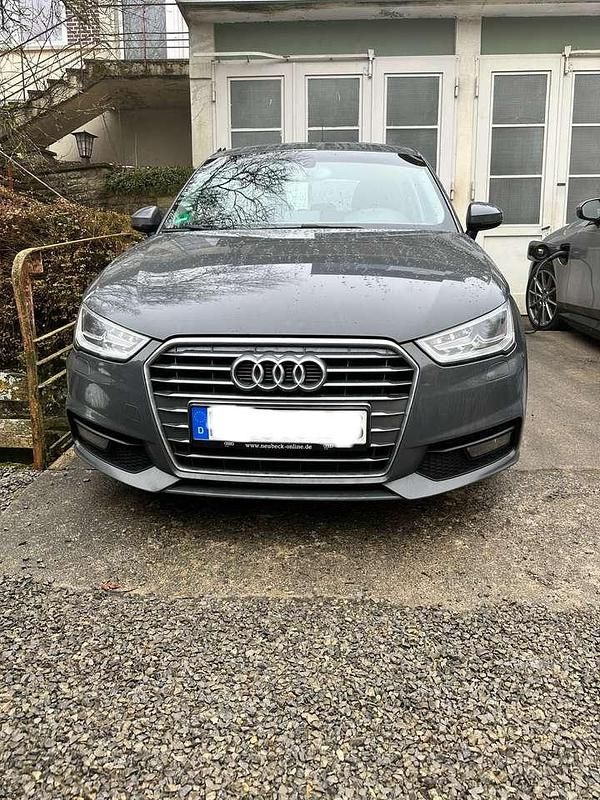Gebraucht Audi A1 Sportback Design 90 PS (66 kW) 2017 Kleinwagen
