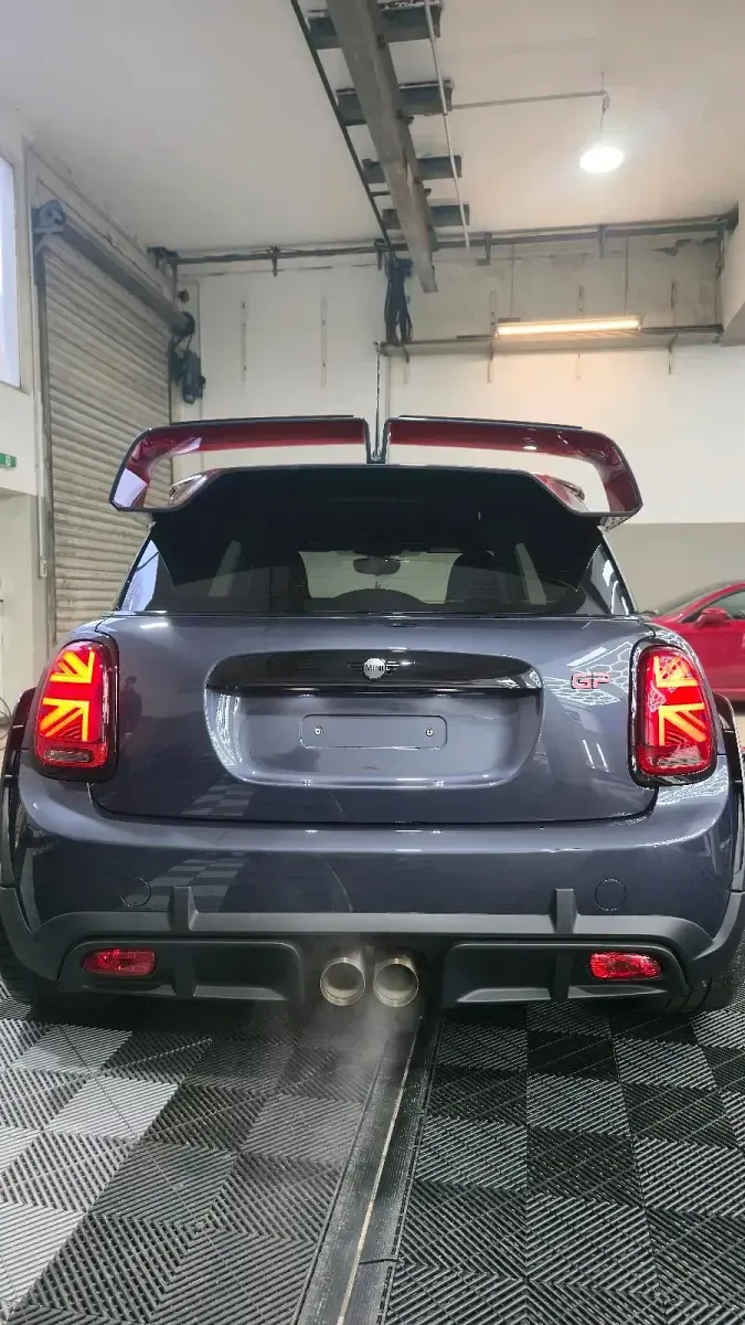 Gebraucht Mini John Cooper Works 306 PS (225 kW) 2020 Kleinwagen