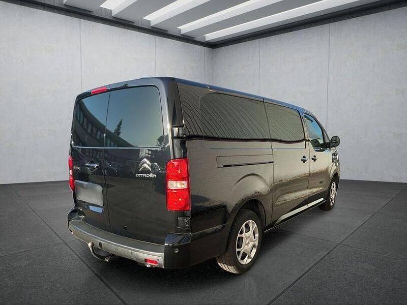 Second-hand Citroën Jumpy 177 CP (130 kW) 2023 Negru Monovolum