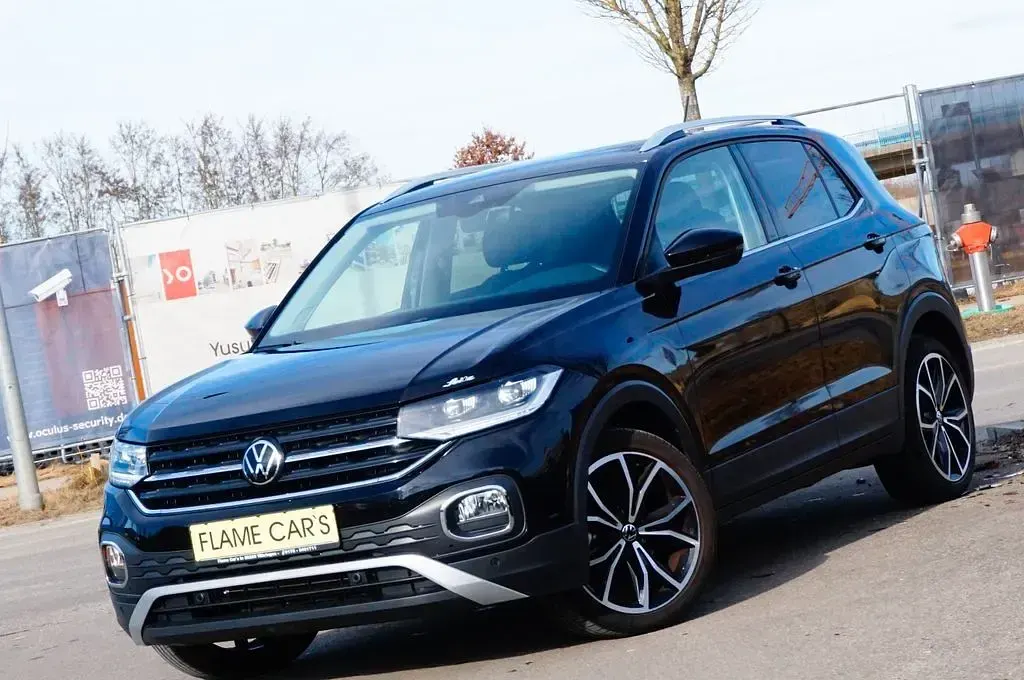 Używany VW T-Cross Style 120 KM (88 kW) 2022 Czarny SUV