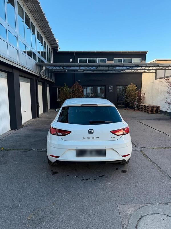 Gebraucht Seat Leon 110 PS (80 kW) 2017 Weiß Limousine