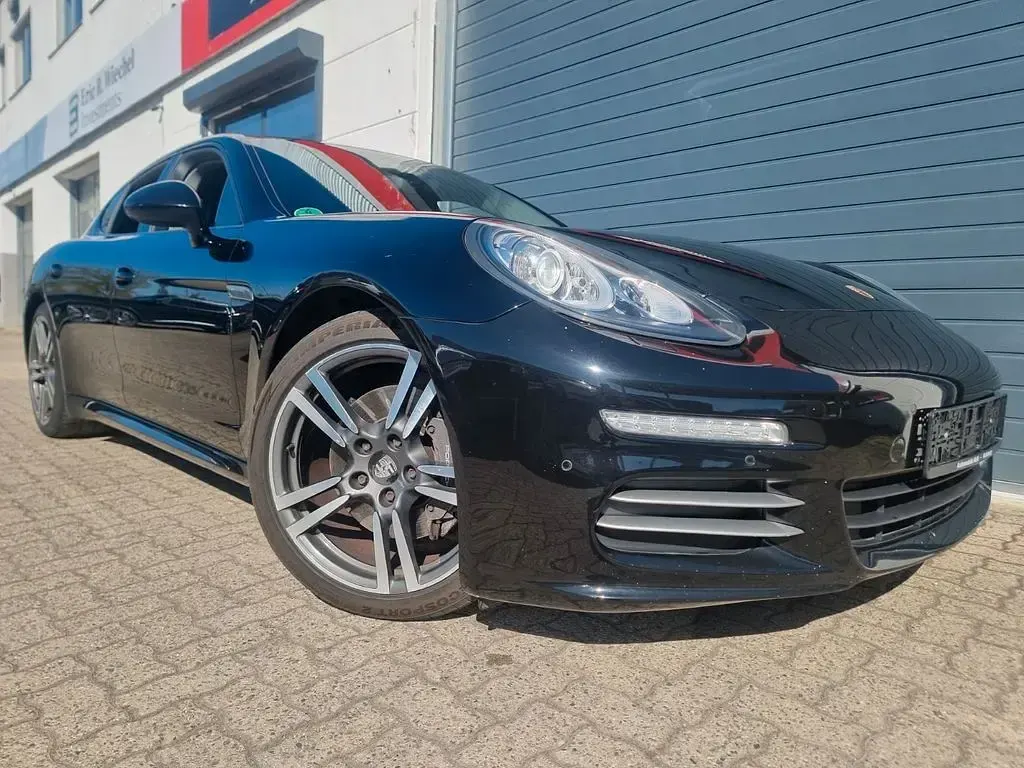Gebraucht Porsche Panamera 4 310 PS (228 kW) 2014 Schwarz Kleinwagen