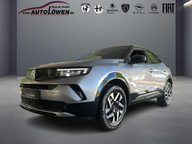 Artensegrau /metal (grau) Neu 2025 Opel Mokka SUV | 32.990 € - Bild 1/4