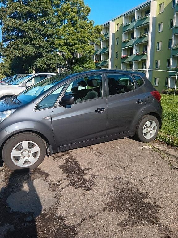 Gebraucht 2018 Kia Venga DREAM-TEAM Edition Kleinwagen | 11.900 € (Fairer Preis) - Bild 1/4