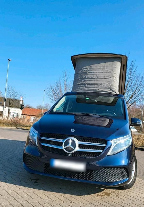 Gebraucht Mercedes V300 237 PS (174 kW) 2021 Blau Van / Kleinbus