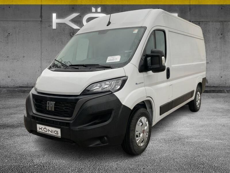 Weiss Gebraucht 2023 Fiat E-Ducato Van | 49.888 € - Bild 1/4
