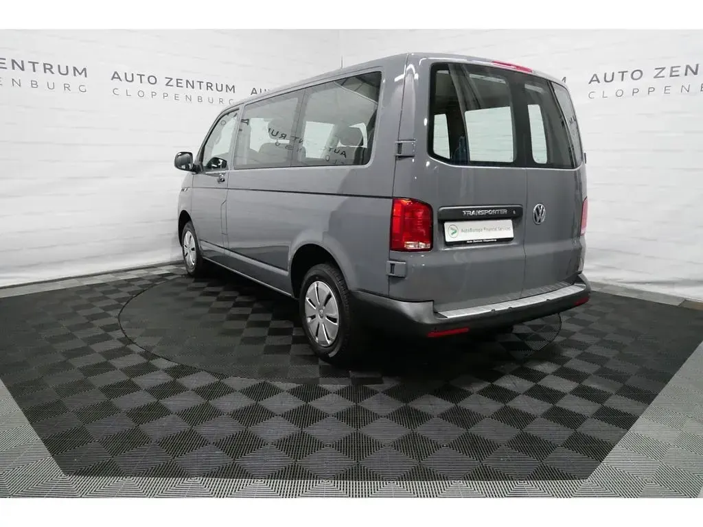 Gebraucht VW T6.1 150 PS (110 kW) 2021 Grau Van