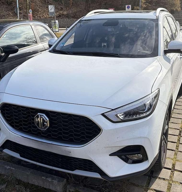 Gebraucht MG ZS Luxury 111 PS (81 kW) 2023 Weiß SUV