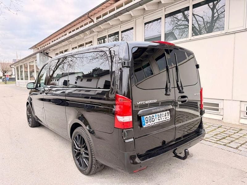 Gebraucht Mercedes Vito 190 PS (139 kW) 2017 Schwarz Van
