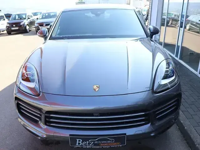 Gebraucht Porsche Cayenne 340 PS (250 kW) 2019 Grau SUV