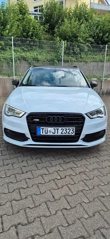 Gebraucht Audi A3 S-Line 110 PS (80 kW) 2015 Weiß Limousine