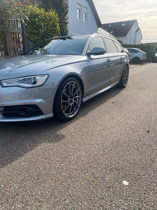 Gebraucht Audi A6 S-Line 190 PS (139 kW) 2018 Grau Kombi