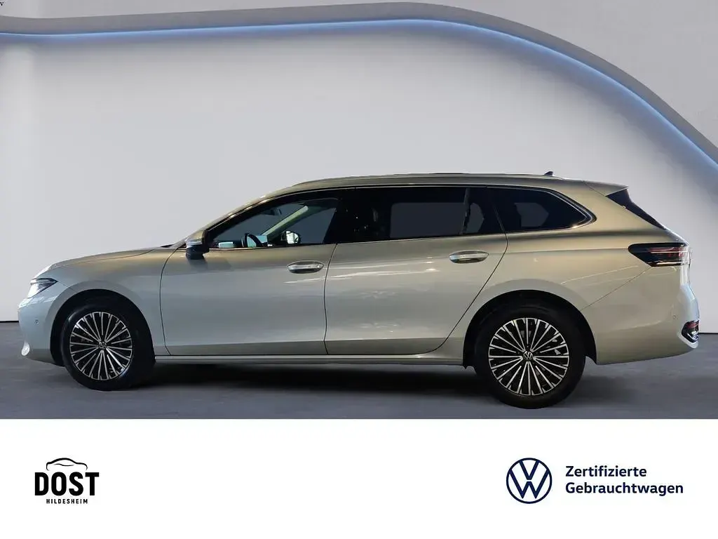 Gebraucht VW Passat Elegance 193 PS (141 kW) 2025 Silber Kombi
