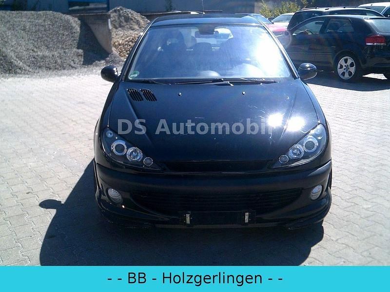 Schwarz Gebraucht 2003 Peugeot 206 Tendance Limousine | 1.250 € (Fairer Preis) - Bild 1/4