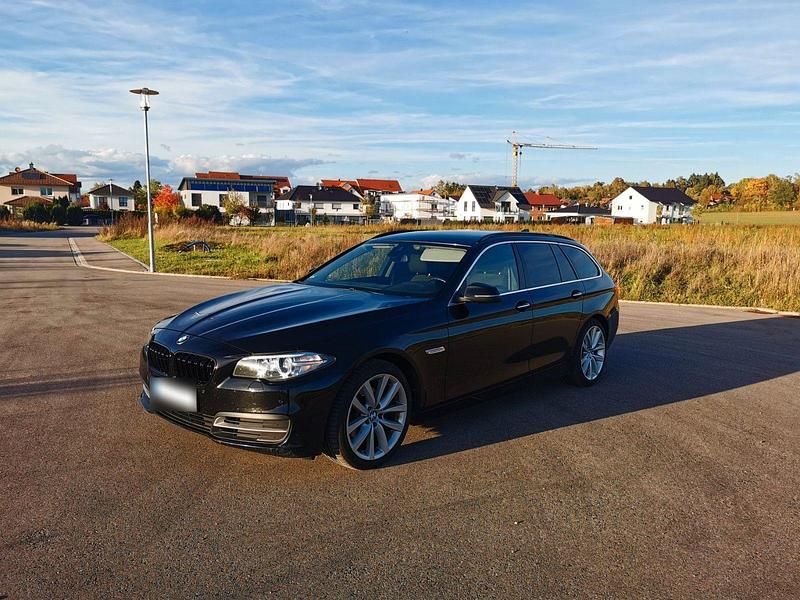 Gebraucht BMW 520 190 PS (139 kW) 2016 Schwarz Kombi