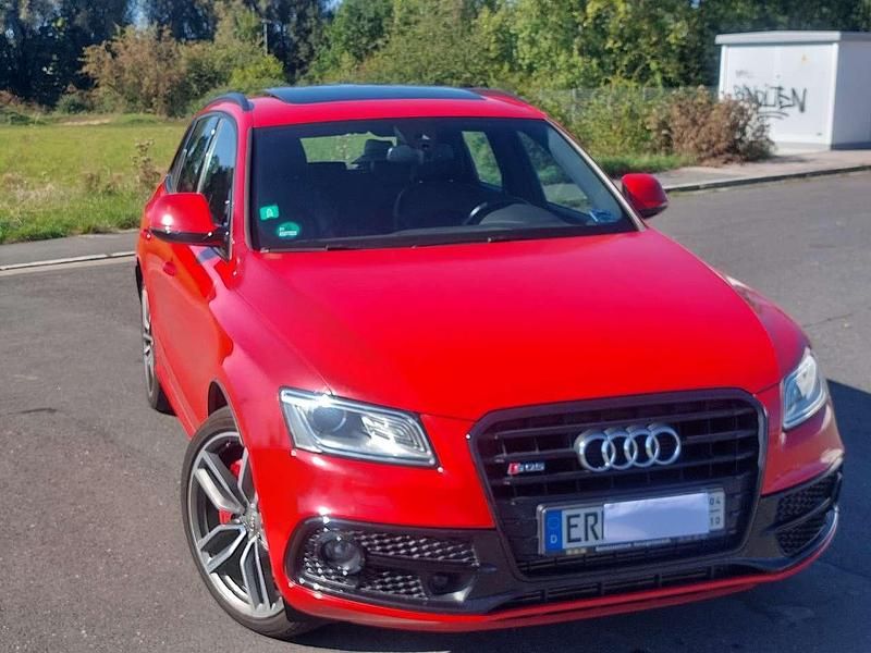 Schwarz Gebraucht 2016 Audi SQ5 Competition SUV | 26.250 € (Etwas zu teuer) - Bild 1/4