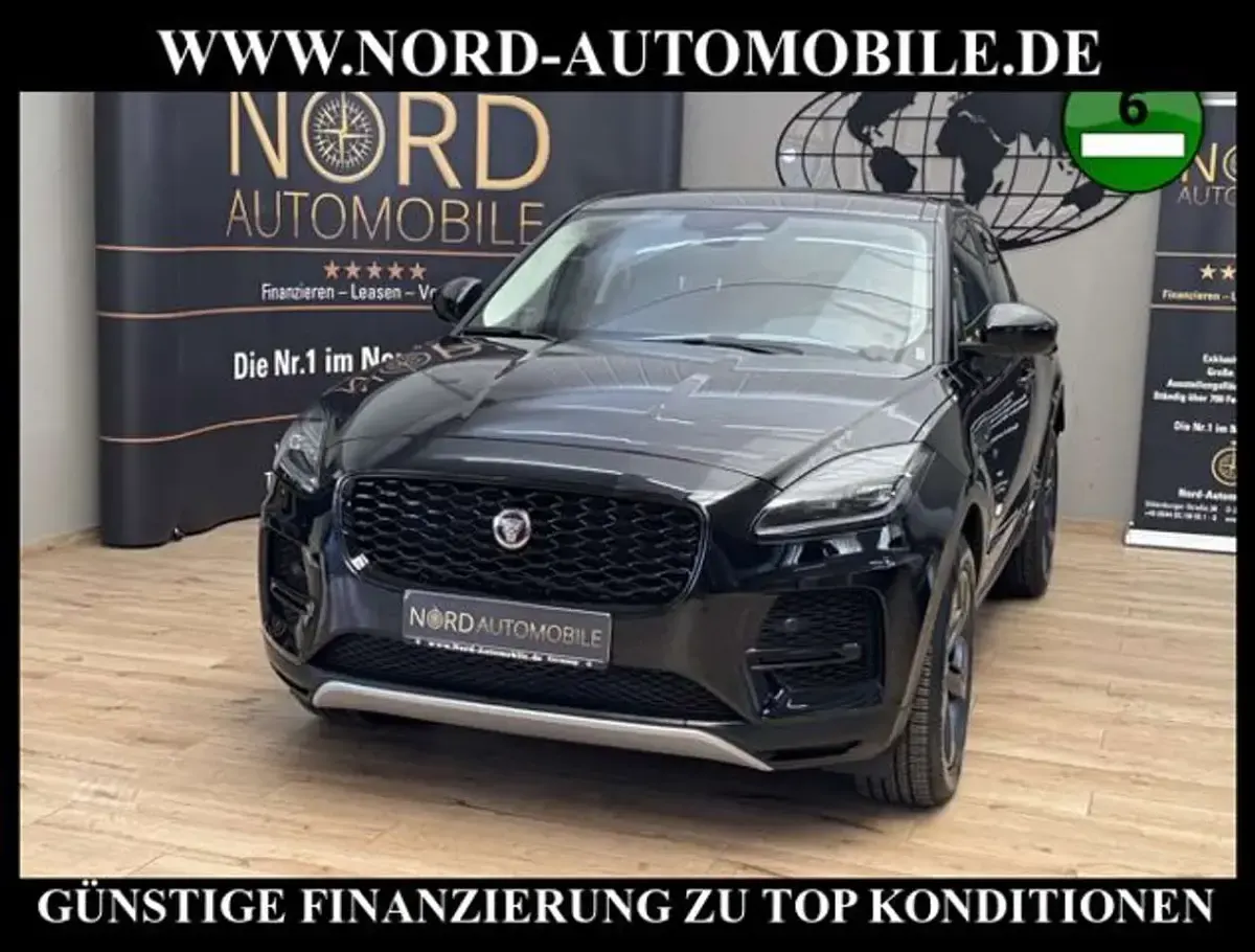 Second-hand Jaguar E-Pace R-Dynamic 163 CP (119 kW) 2024 Negru SUV