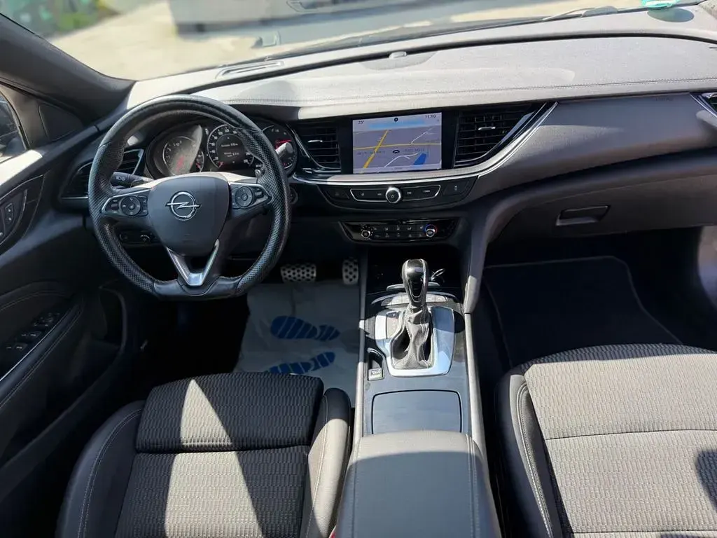 Gebraucht Opel Insignia Dynamic 170 PS (125 kW) 2018 Blau Limousine
