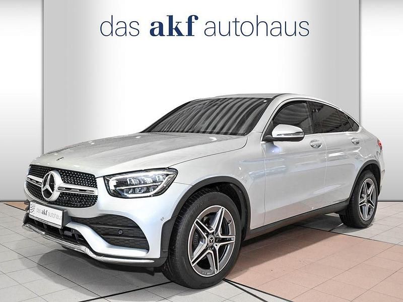 Hightechsilber metallic Gebraucht 2023 Mercedes GLC220 Van / Kleinbus | 49.950 € (Fairer Preis) - Bild 1/4
